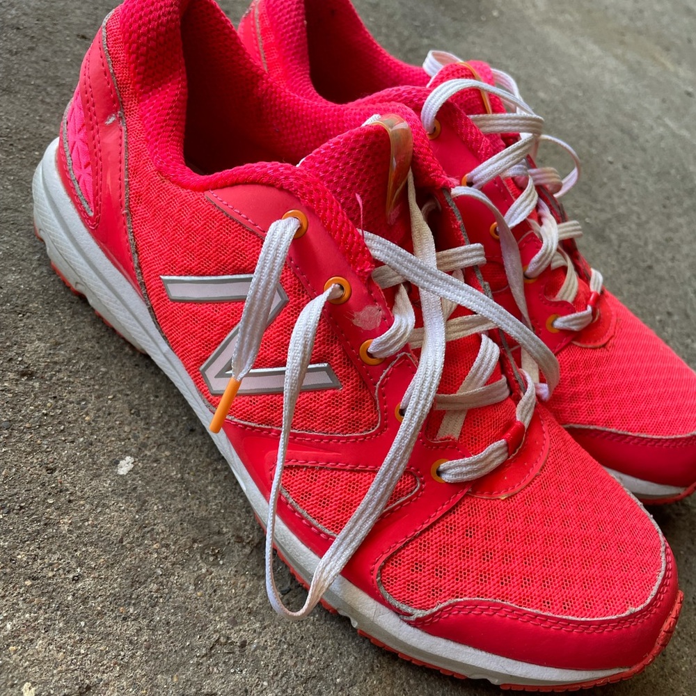Running shoes